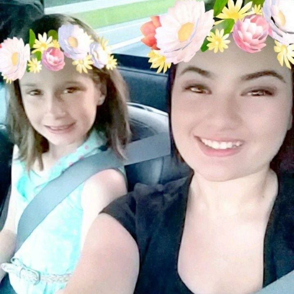 Meet your Posher, Rayne